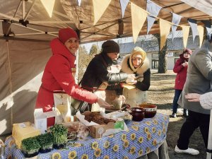 Sestdien Siguldā pret ziedojumiem būs iespēja baudīt gardo ukraiņu boršču