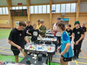 Latvijas čempionātā galda hokejā Inčukalnieši izcīna 7 godalgas