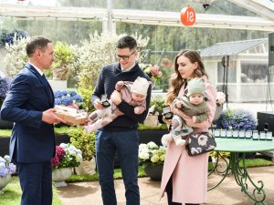 Medaļu “Esmu dzimis Siguldas novadā” saņēmuši 2021. gada otrajā pusgadā dzimušie mazuļi