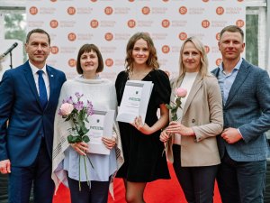 Godināti novada izglītības iestāžu valsts olimpiāžu un interešu izglītības konkursu laureāti