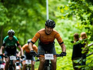 Aizvadīts aizraujošs Latvijas valsts mežu MTB maratona 3. posms