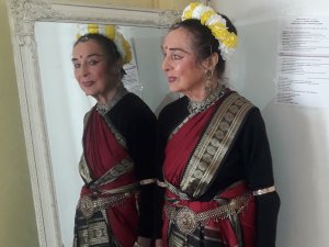 Iespēja Siguldā tikties ar 99 gadus nosvinējušo dejas meistari Viju Vētru 