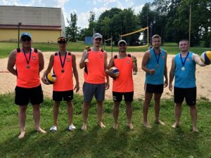 Aizvadītas volejbola un futbola spēles Mālpilī