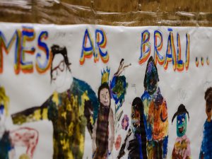 Siguldā norisinājies ģimenes festivāls “Mēs ar brāli kolosāli!”