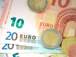 Līdz 30. novembrim var iesniegt pieteikumu kompensācijai par malkas iegādi bez čeka