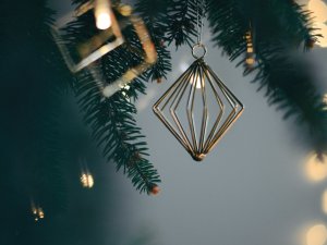 Allažu Tautas nams aicina uz pasākumiem decembrī