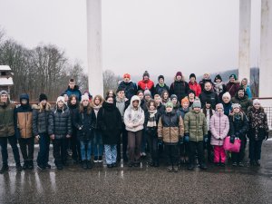 Siguldas novada izcilniekiem dāvina braucienu ar vučko