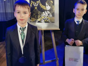 “Baltā flīģeļa” audzēkņiem panākumi Starptautiskā jauno pianistu konkursā