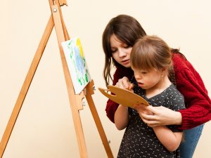 Deinstitucionalizācijas projektā reģionā pakalpojumus saņem 885 personas