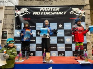 Siguldas motosportisti startē “Ziemas triālā” Igaunijā