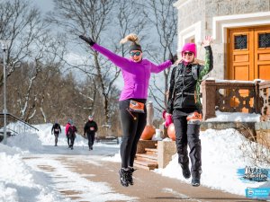 “Noskrien ziemu” Siguldā pulcē turpat 500 dalībniekus
