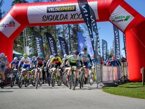 Ar “VeloExpress Sigulda XCO” krosu startējusi Latvijas kausa sezona