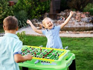 Izsludina projektu konkursu Ukrainas un Latvijas bērnu un jauniešu nometnēm