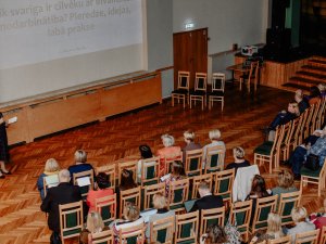 Aizvadīta konference par cilvēku ar invaliditāti nodarbinātību