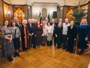 Sirsnīgā gaisotnē godināti Siguldas novada Zelta pāri