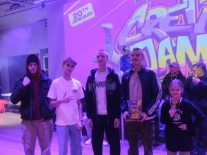 Siguldas novada dejotāji iegūst godalgas Latvijas komandu čempionātā breikingā