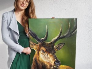 Siguldas Jaunajā pilī notiks mākslinieces Lienes Gustas personālizstādes atklāšana