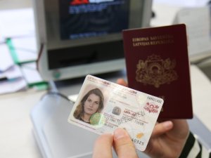Maksājot par pasi līdz 11. februārim, netiks piemērota jaunā valsts nodeva