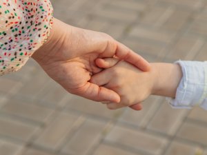 Valsts nodrošina atbalstu bērniem ar autiskā spektra traucējumiem