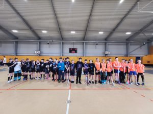 Novada skolu florbola sacensībās uzvara Inčukalna pamatskolai