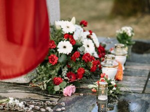 Notikuši Komunistiskā genocīda upuru piemiņas dienai veltītie pasākumi