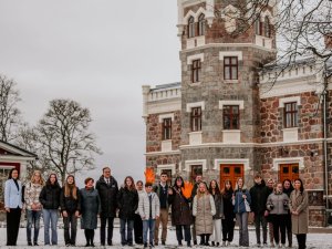 Ēnu dienā pašvaldībā un tās iestādēs viesojas četrdesmit septiņas ēnas