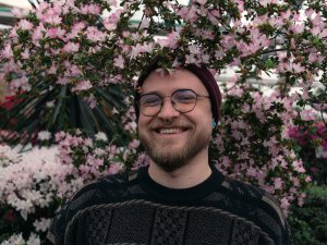 Siguldas novada bibliotēkā notiks sarunas ar rakstnieku Tomu Deimondu Barvidi