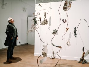 Atklāta Rīgas Fotogrāfijas biennāles izstāde Siguldā