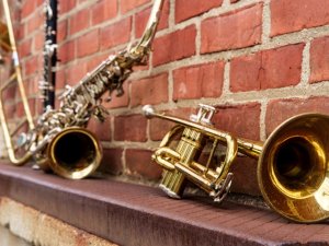 Mākslu skola “Baltais flīģelis” uzņem jaunus audzēkņus