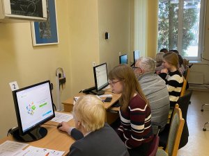 Noslēdzies projekts “E-pilsoņi: Digitālo un starppaaudžu prasmju pilnveide”
