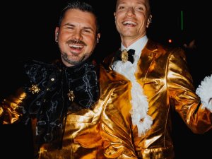 Piektdien Siguldas pils paviljonā uzstāsies duets “Bujāns”