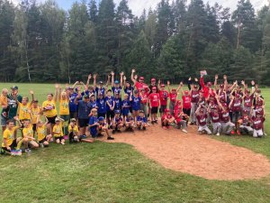 Aizvadīts bērnu un jauniešu beisbola turnīrs “Mūsu mazā beisbola līga 2024”