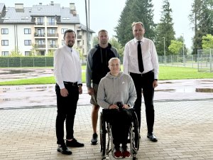 Vieglatlēte Diāna Krūmiņa pirms Vasaras Paralimpiskajām spēlēm trenējas Siguldā