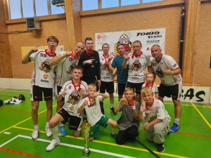 Aizvadīts 4x4 florbola turnīrs Inčukalna Sporta centrā