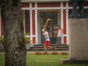 Norisinājušās tradicionālās skrējiena un nūjošanas sacensības